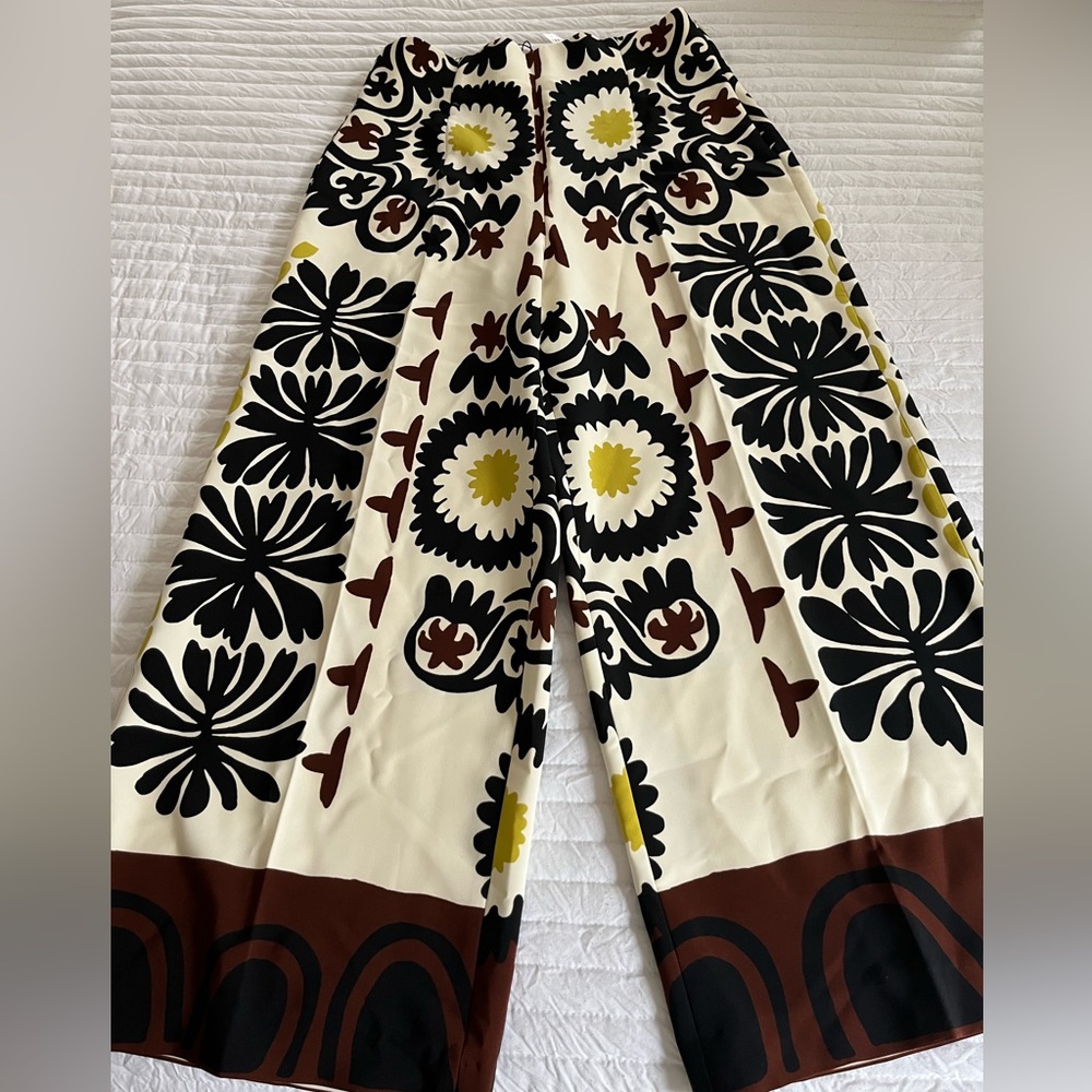 ZARA Wide Leg pants, new with tag on.